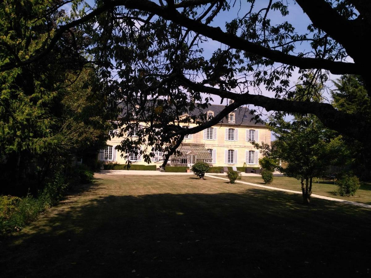Bed & Breakfast Chateau Les Cedres Bretteville-l'Orgueilleuse Exterior photo