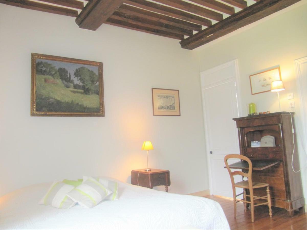 Bed & Breakfast Chateau Les Cedres Bretteville-l'Orgueilleuse Exterior photo